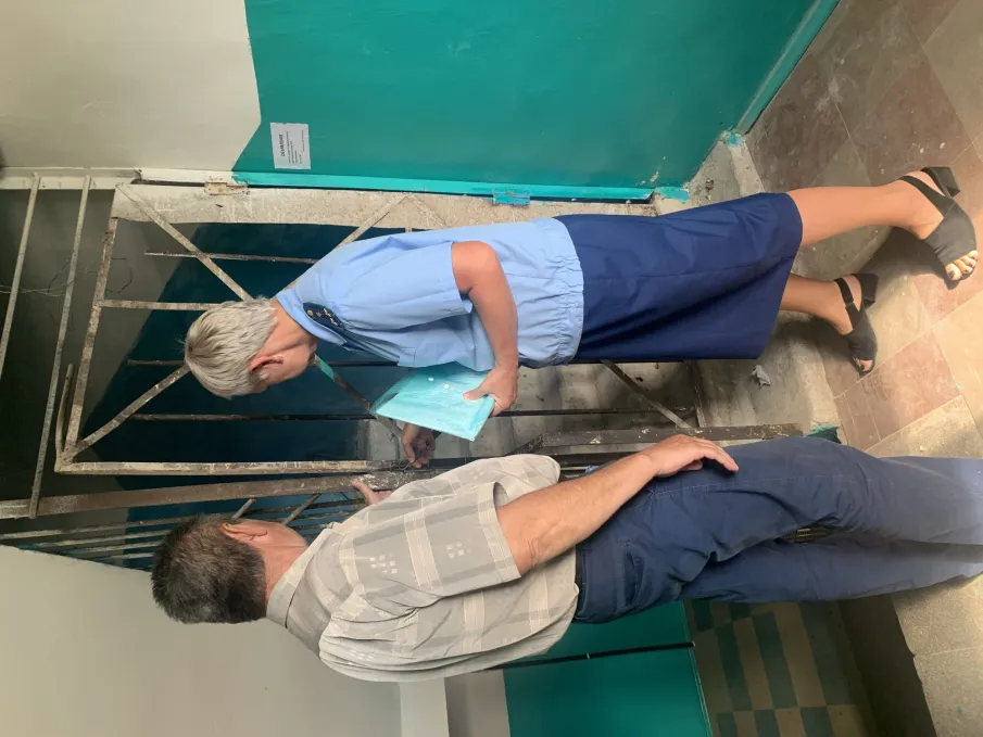 Вход на крышу многоквартирного дома запрещен.