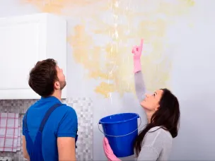 Затопили соседи: как получить компенсацию?