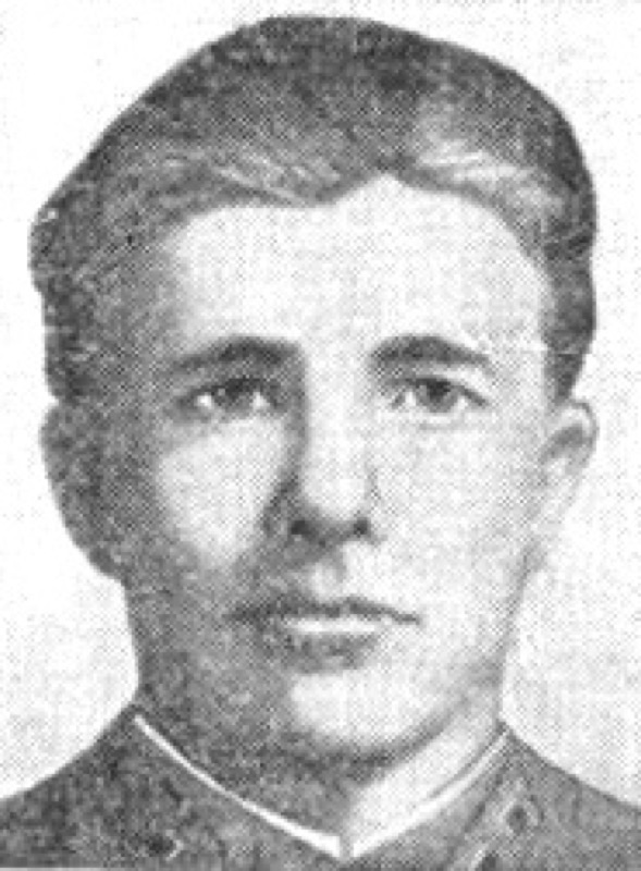 Левочкин Андрей Ефимович - ответственный секретарь партийного бюро 151-го стрелкового полка 8-й стрелковой дивизии 13-й армии Северо-Западного фронта, старший политрук. Родился 15 июня 1910 года в селе Нарышкино ныне Вознесенского района Нижегородской области в крестьянской семье. Русский. Член ВКП(б) с 1929 года. Окончил 7 классов, был секретарём партийной ячейки села, одним из первых вступил в колхоз. В Красной Армии с 1930 года. Участник советско-финляндской войны 1939-40 годов. Ответственный секретарь партбюро 151-го стрелкового полка (8-я стрелковая дивизия, 13-я армия, Северо-Западный фронт) старший политрук Андрей Лёвочкин перед прорывом главной оборонительной полосы противника на Карельском перешейке в начале февраля 1940 года провёл в полку большую партийно-политическую работу, а в первый день наступления 11 февраля 1940 года, когда одна из рот залегла под огнём противника в районе северо-восточнее озера Муоланъярви (Глубокое), он поднял её в атаку и овладел вражеской позицией. В этом бою отважный офицер-политработник был тяжело ранен. Старший политрук Лёвочкин А.Е. скончался от полученных ран 6 марта 1940 года. Похоронен на месте боя в Ленинградской области, восточнее озера Глубокое. Указом Президиума Верховного Совета СССР от 7 апреля 1940 года «за образцовое выполнение боевых заданий командования на фронте борьбы с финской белогвардейщиной и проявленные при этом отвагу и геройство» старшему политруку Лёвочкину Андрею Ефимовичу посмертно присвоено звание Героя Советского Союза. Награждён орденом Ленина. В селе Нарышкино, в память о земляке – Герое, установлен обелиск.